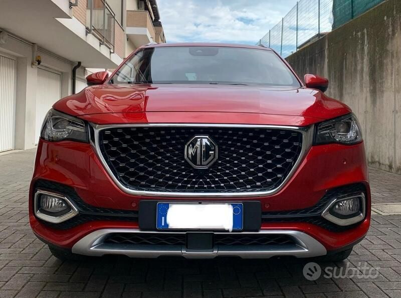 Usata MG HS Luxury 162 CV (119 kW) 2023 Rosso SUV