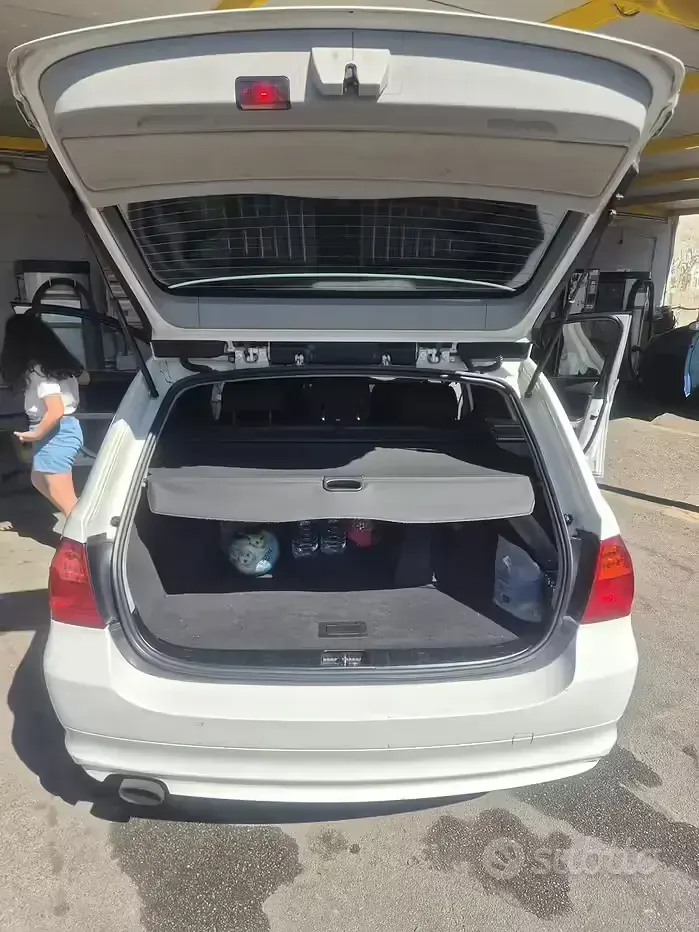 Usata BMW 320 184 CV (135 kW) 2012 Bianco Station wagon