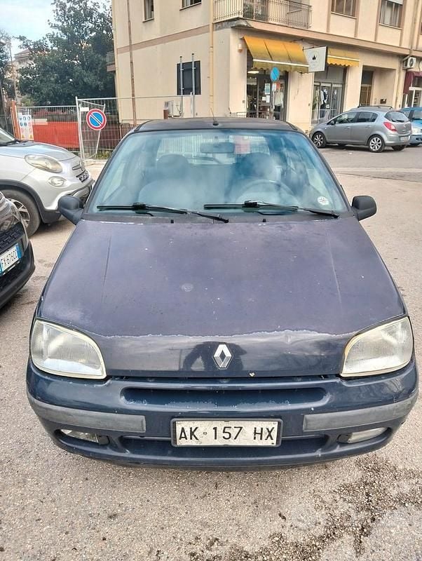 Usata Renault Clio 1997 Blu Utilitaria