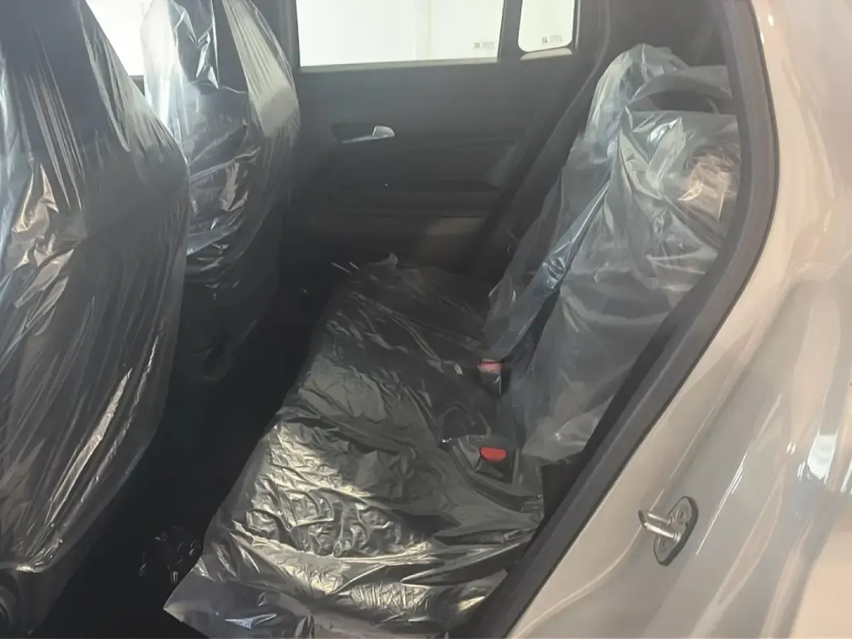 Nuova Jeep Avenger Longitude 110 CV (80 kW) 2026 Beige SUV