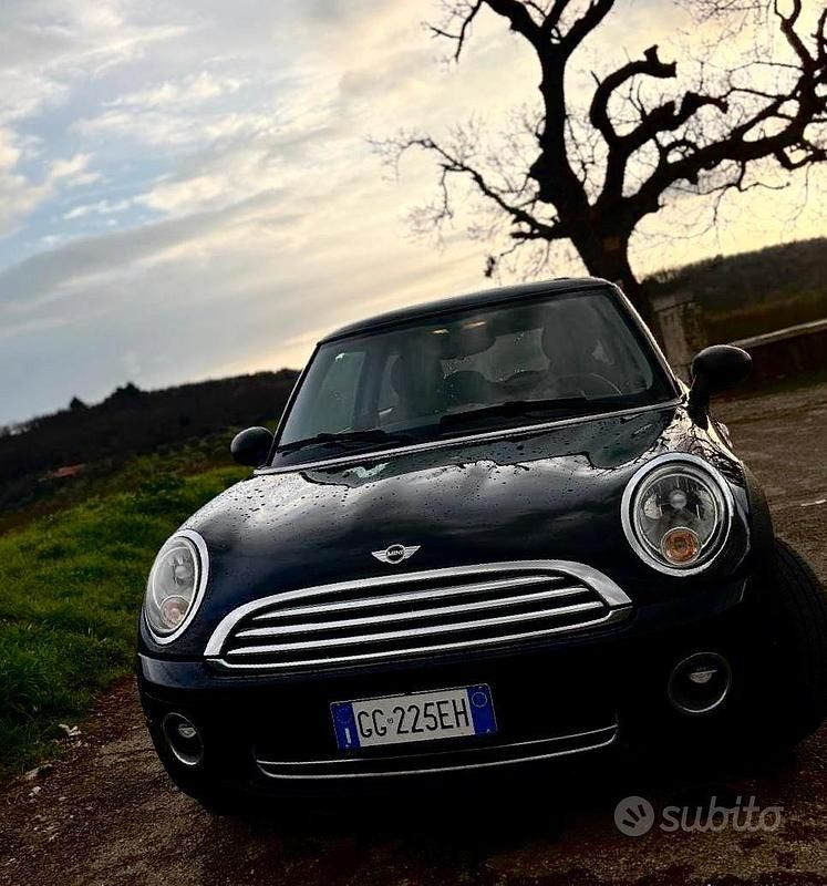 Usata Mini Cooper 2010 Nero Utilitaria