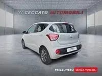 Usata Hyundai i10 67 CV (49 kW) 2019 Argento Utilitaria