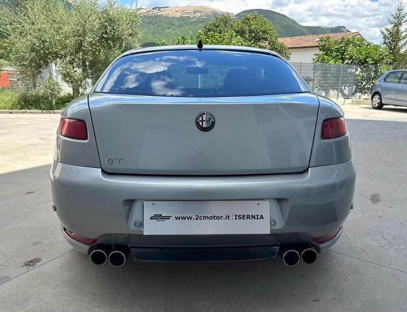 Usato 2004 Alfa Romeo GT 1.9 Diesel 150 CV (10.000 €)