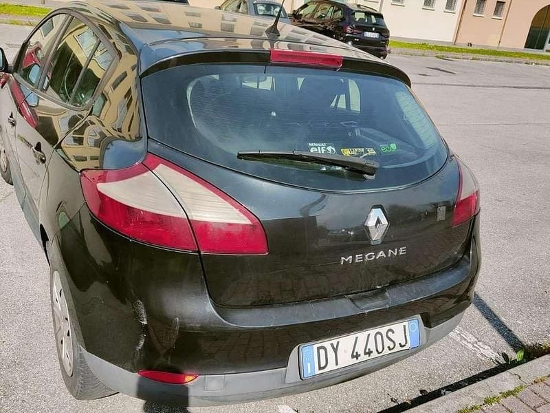 Usata Renault Mégane 90 CV (66 kW) 2009 Nero Berlina