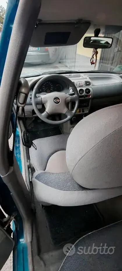 Usata Nissan Micra 60 CV (44 kW) 2002 Verde Utilitaria