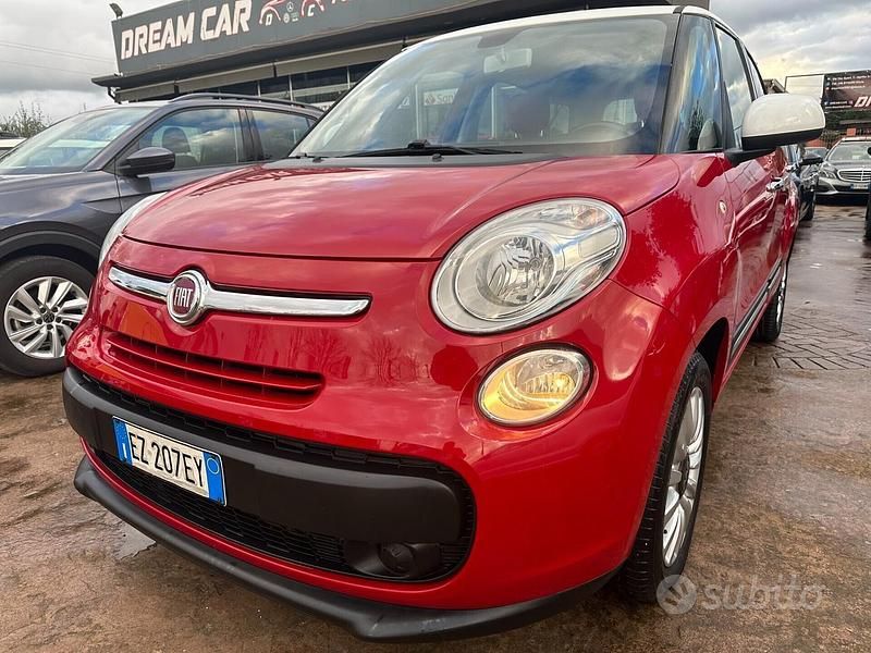 Usata Fiat 500L Living 120 CV (88 kW) 2015 Rosso Monovolume