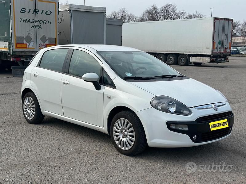 Usata Fiat Punto Evo S 69 CV (50 kW) 2011 Bianco Utilitaria