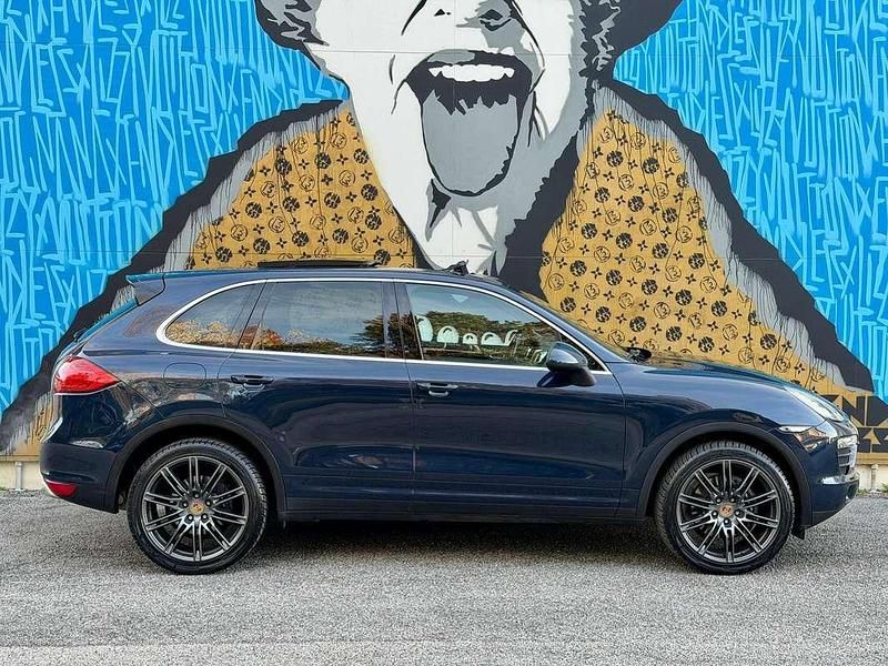 Usata Porsche Cayenne 300 CV (220 kW) 2011 Blu/azzurro SUV