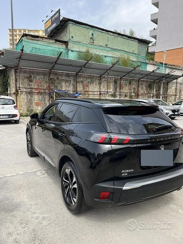 Usata Peugeot 2008 131 CV (96 kW) 2022 Nero SUV