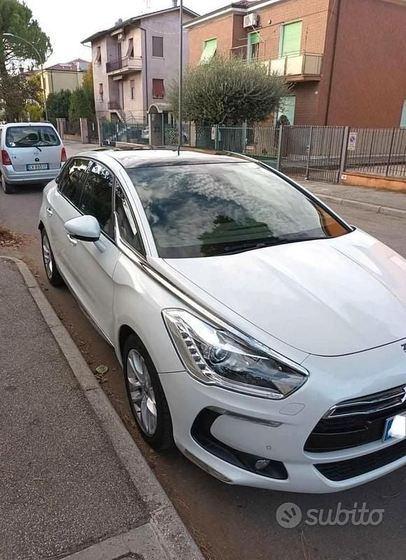 Usata Citroën DS5 2014 Bianco Utilitaria
