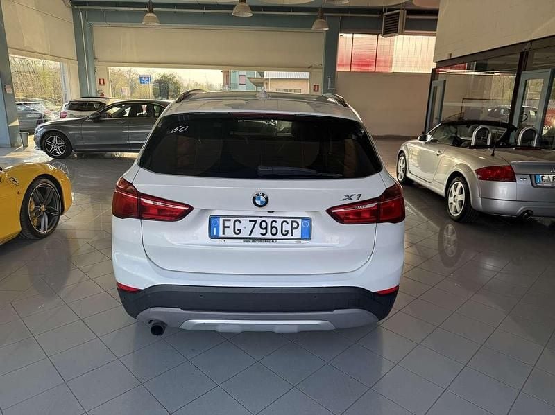 Usata BMW X1 Advantage 150 CV (110 kW) 2016 Bianco SUV