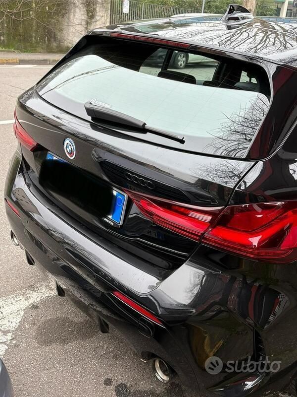 Usata BMW 120 M Sport 190 CV (139 kW) 2023 Nero Utilitaria