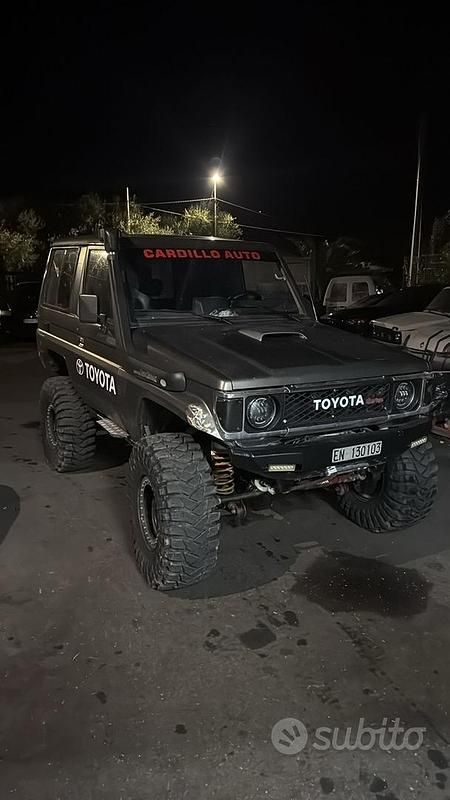 Nero Usata 1988 Toyota Land Cruiser SUV | 9000 € - Immagine 1/3