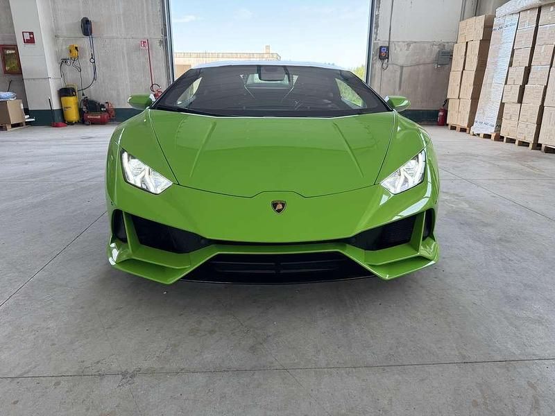 Usata Lamborghini Huracán 639 CV (469 kW) 2022 Verde Coupé
