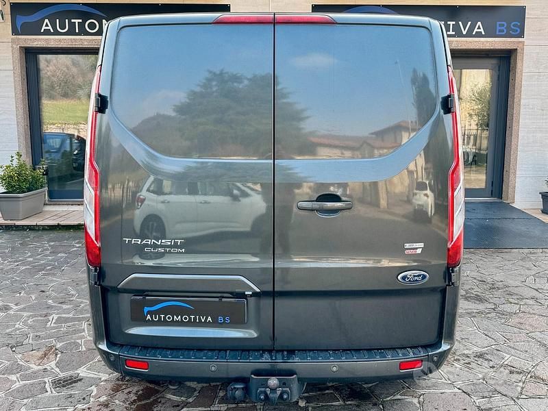 Usata Ford Transit Custom Titanium 131 CV (96 kW) 2018 Grigio Berlina