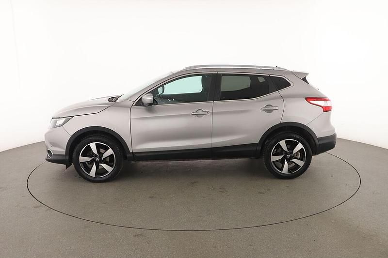 Usata Nissan Qashqai N-Connecta 116 CV (85 kW) 2016 Grigio SUV