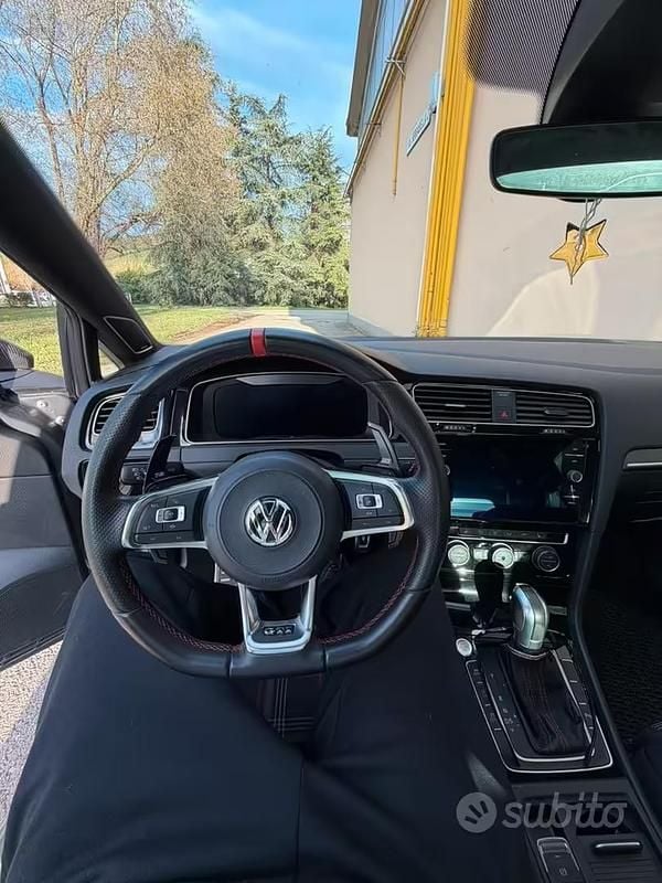 Usata VW Golf VII GTI 245 CV (180 kW) 2019 Grigio Berlina