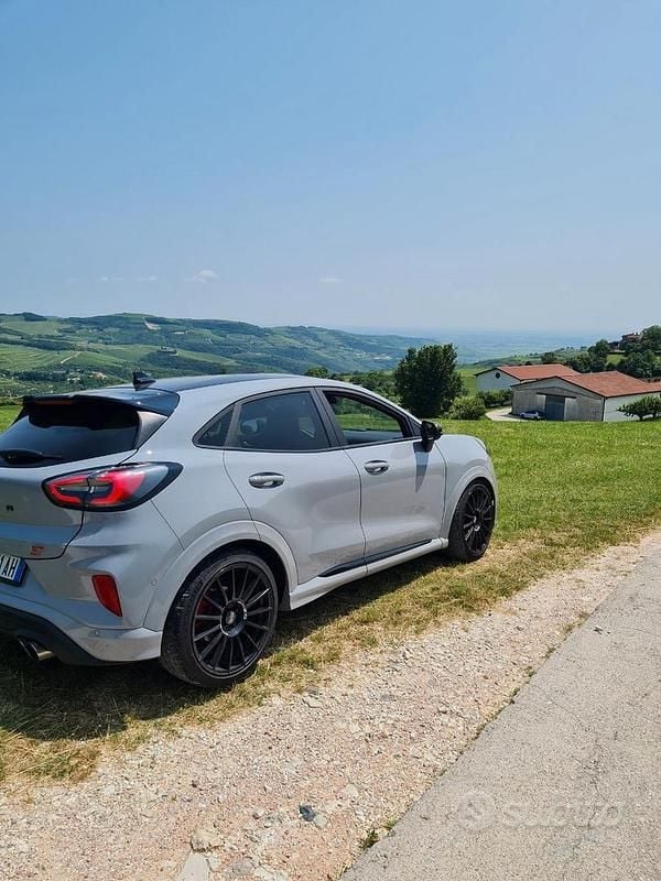 Usata Ford Puma ST200 200 CV (147 kW) 2021 Grigio SUV
