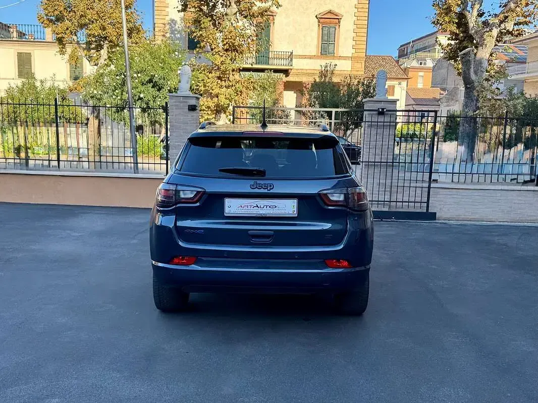 Usata Jeep Compass 131 CV (96 kW) 2023 Blu/azzurro SUV