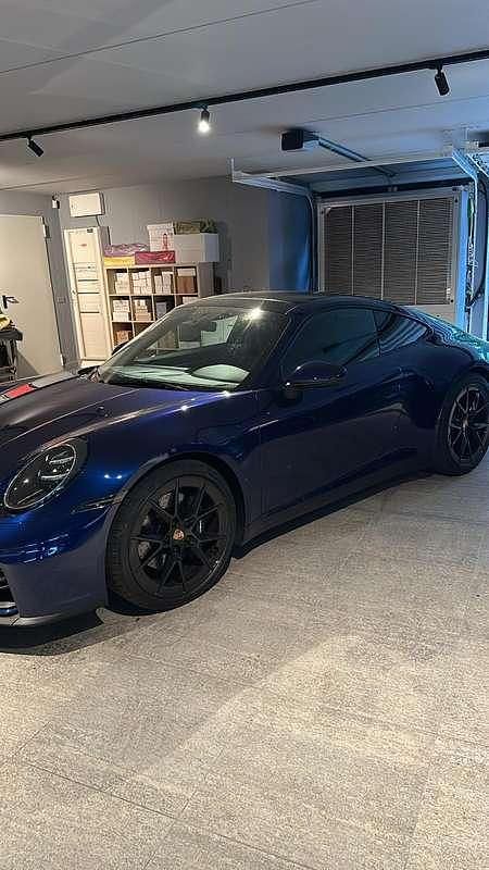 Nuova Porsche 911 Carrera 385 CV (283 kW) 2025 Coupé