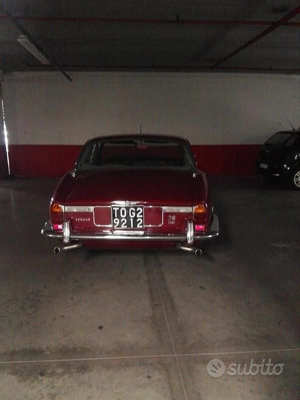 Usata Jaguar XJ6 1970 Rosso Berlina