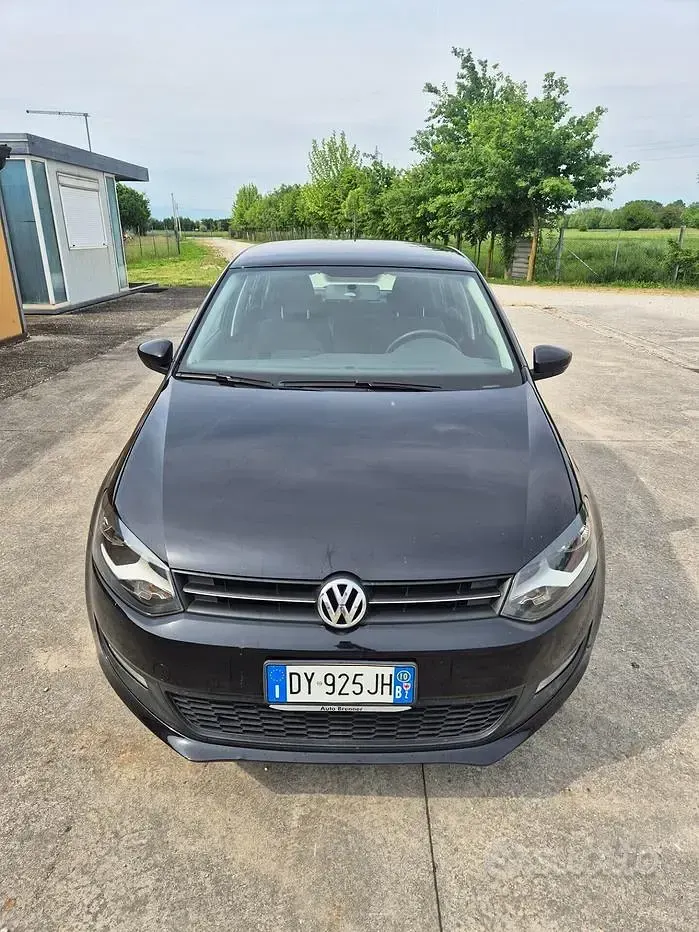 Usata VW Polo Comfortline 85 CV (62 kW) 2010 Nero Utilitaria