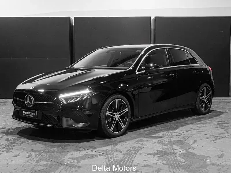 Nuova Mercedes A180 Advanced 116 CV (85 kW) 2026 Berlina