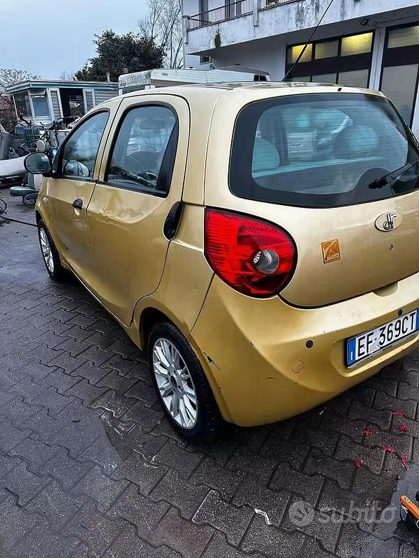 Usata DR DR1 2011 Giallo Utilitaria