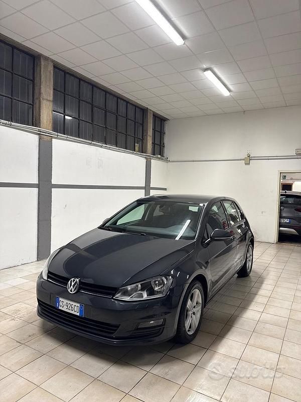 Usata VW Golf VII Trendline 85 CV (62 kW) 2014 Grigio Berlina