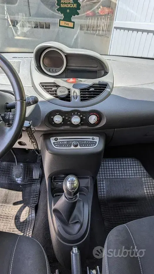 Usata Renault Twingo 75 CV (55 kW) 2011 Bianco Utilitaria