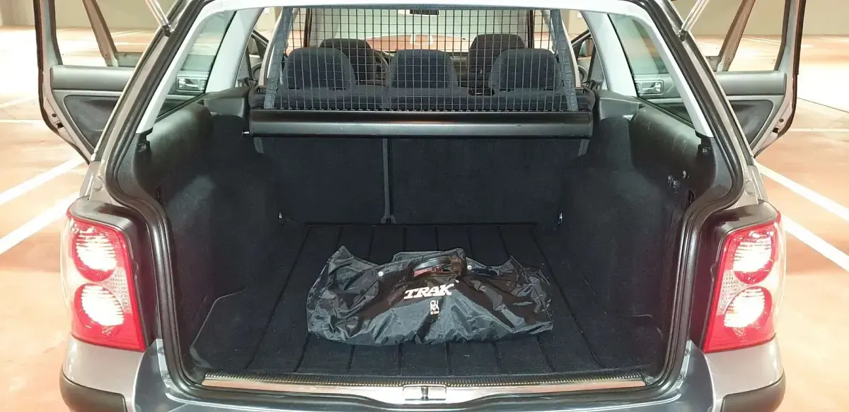Usata VW Passat Business 131 CV (96 kW) 2003 Grigio Station wagon