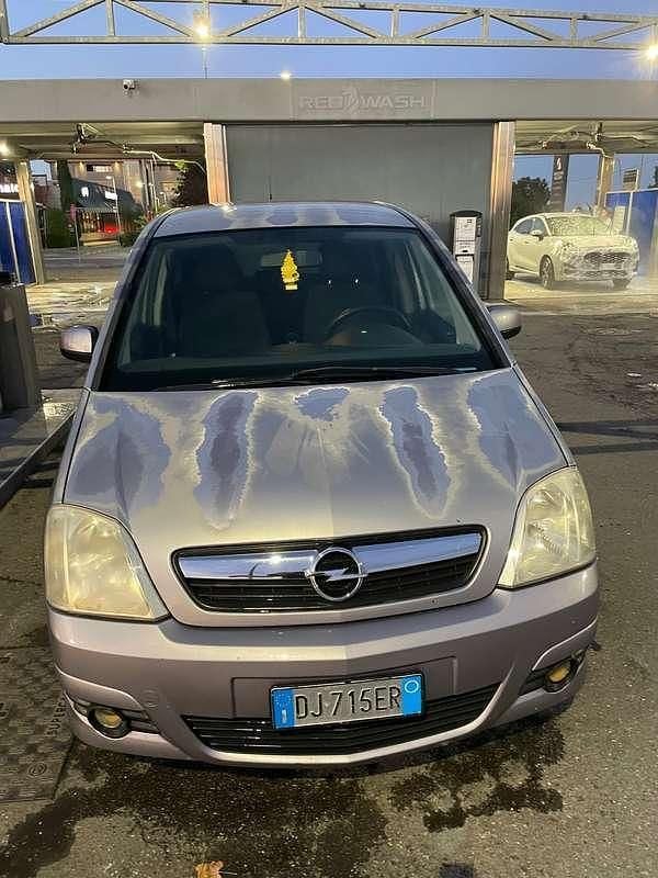 Usata Opel Meriva Cosmo 105 CV (77 kW) 2007 Grigio Monovolume