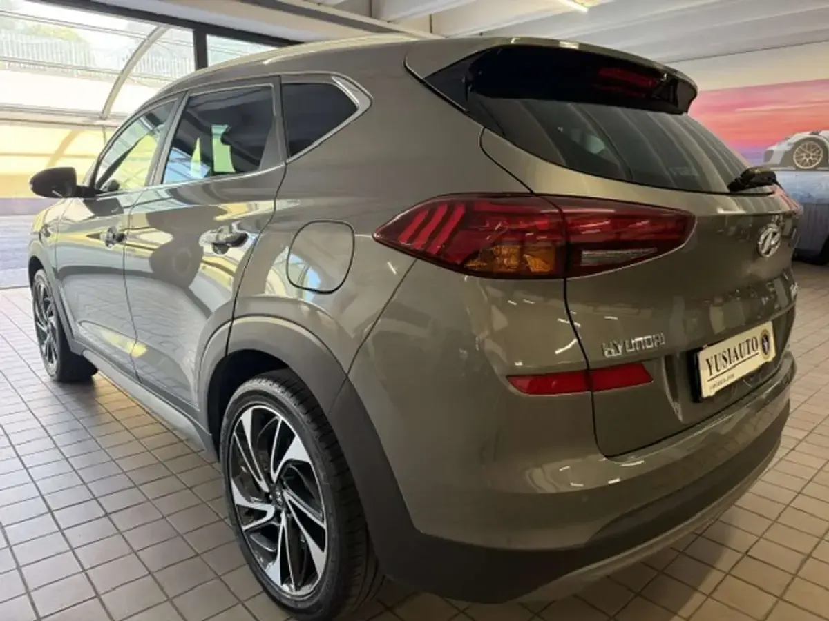 Usata Hyundai Tucson 136 CV (100 kW) 2019 Grigio SUV