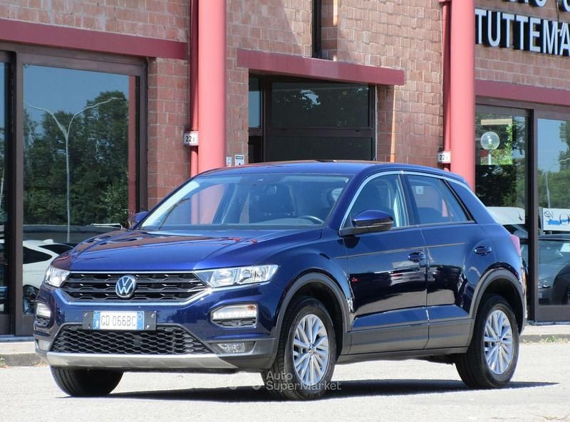 Atlantic blue metallizzato Usata 2020 VW T-Roc Business SUV | 19.900 € (Super prezzo) - Immagine 1/4