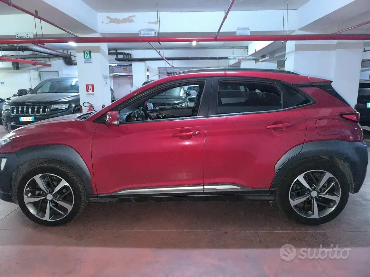 Usata Hyundai Kona 116 CV (85 kW) 2018 Rosso SUV
