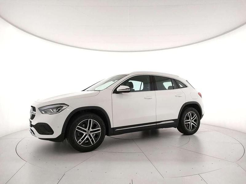 Usata Mercedes GLA200 163 CV (119 kW) 2020 Bianco SUV