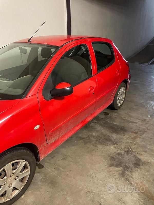 Usata Peugeot 206+ 2009 Utilitaria