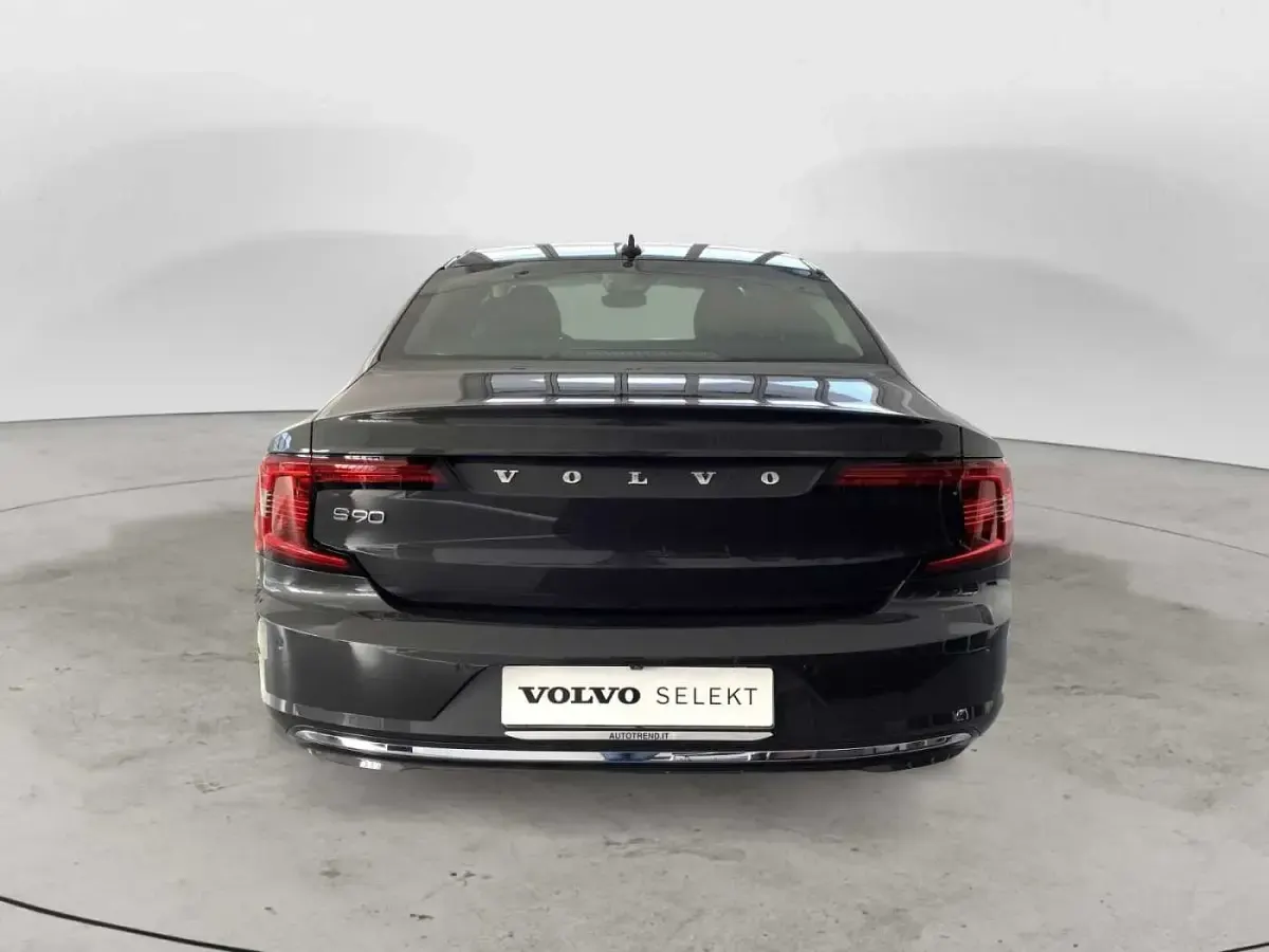 Usata Volvo S90 Inscription 235 CV (172 kW) 2022 Grigio Berlina