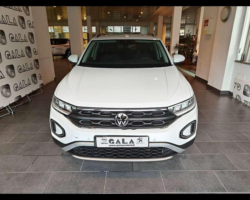 Usata VW T-Roc Life 116 CV (85 kW) 2022 Bianco SUV