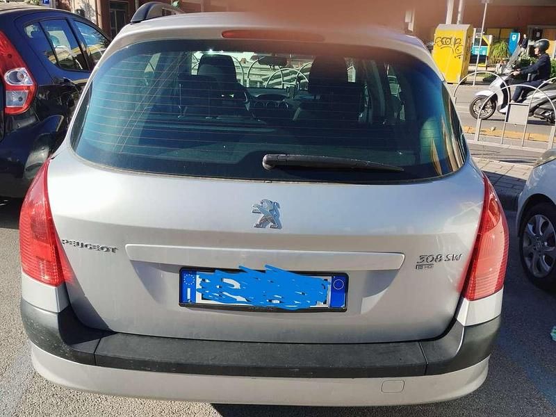 Usata Peugeot 308 Access 111 CV (81 kW) 2012 Argento Station wagon