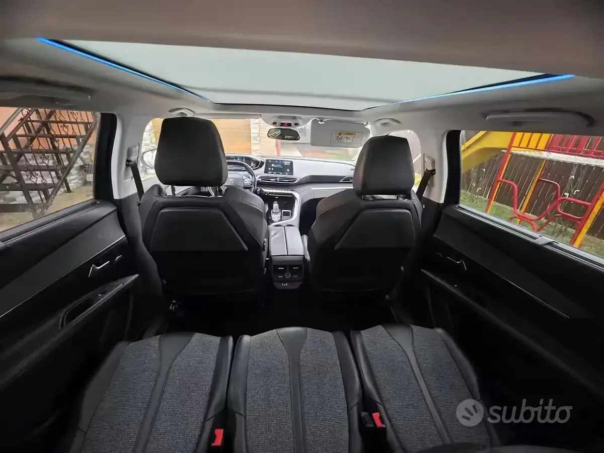 Usata Peugeot 5008 120 CV (88 kW) 2017 Station wagon