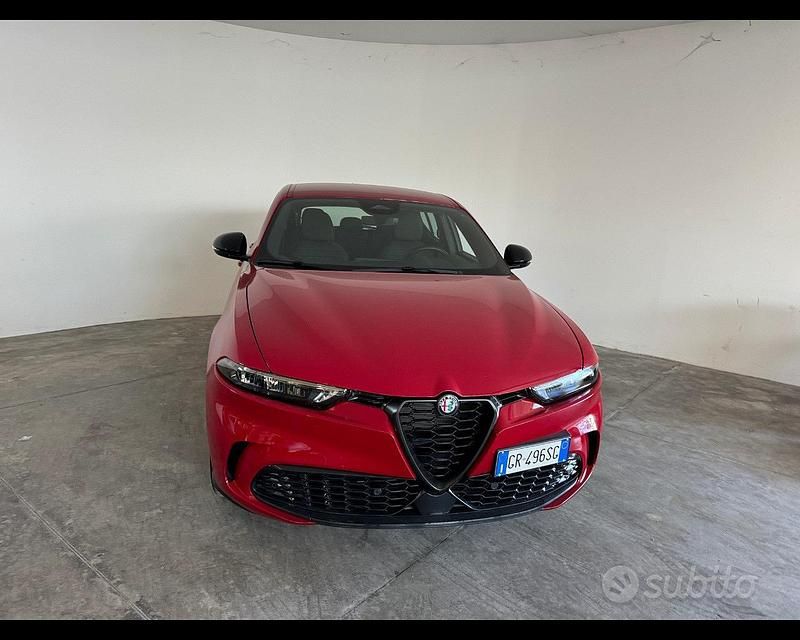Usata Alfa Romeo Tonale Sprint 131 CV (96 kW) 2023 Rosso SUV