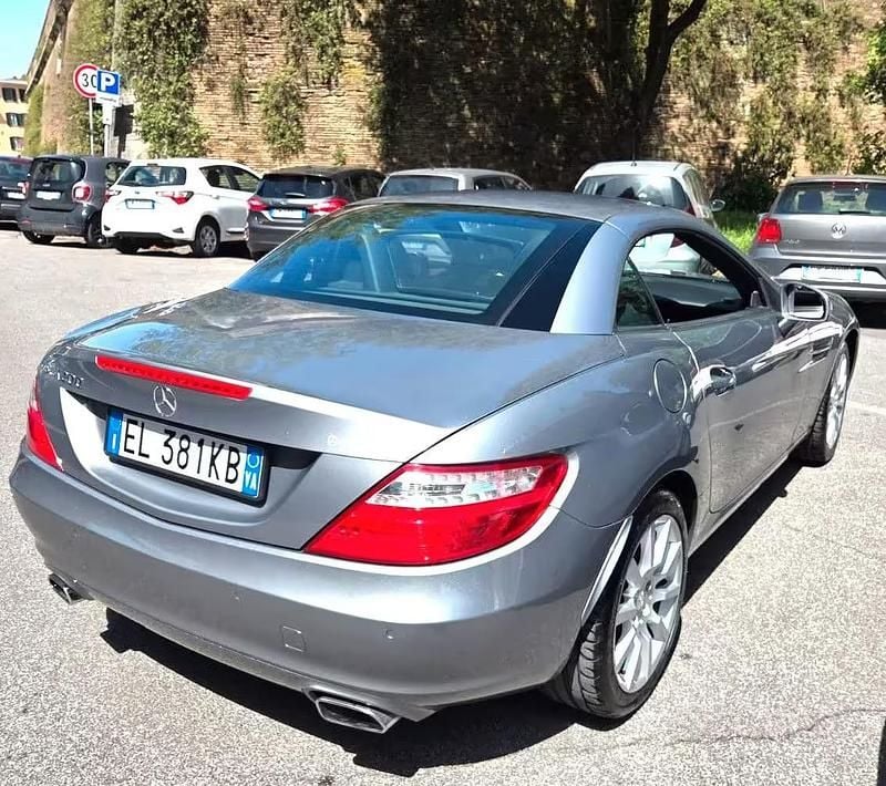 Usata Mercedes SLK200 184 CV (135 kW) 2012 Grigio Cabrio