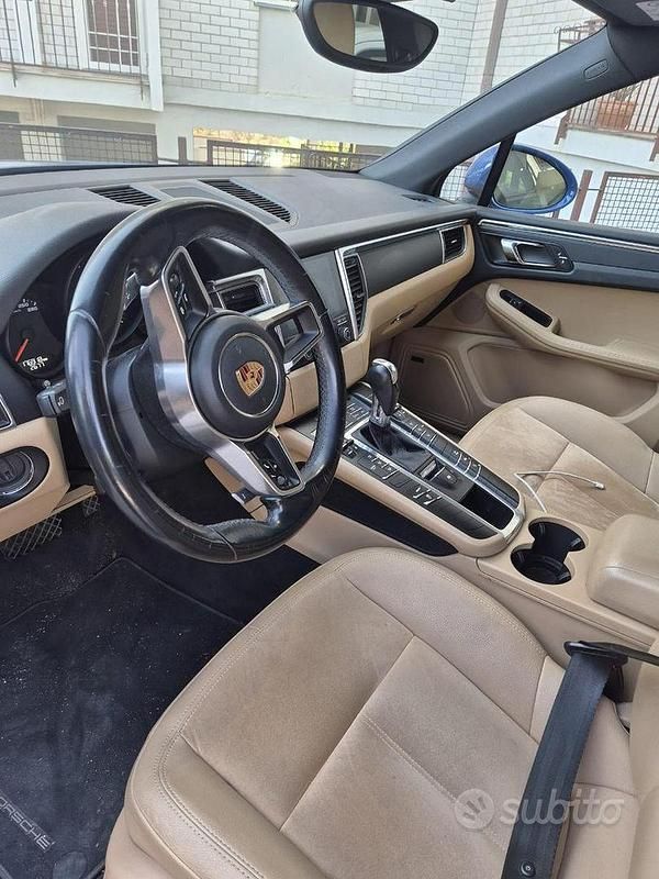 Usata Porsche Macan 252 CV (185 kW) 2016 Blu SUV