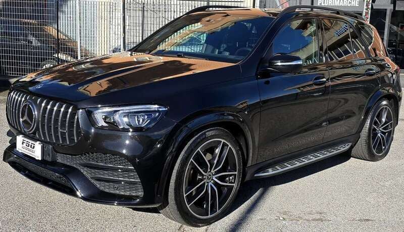 Usata Mercedes GLE400 Premium Plus 330 CV (242 kW) 2021 Nero SUV
