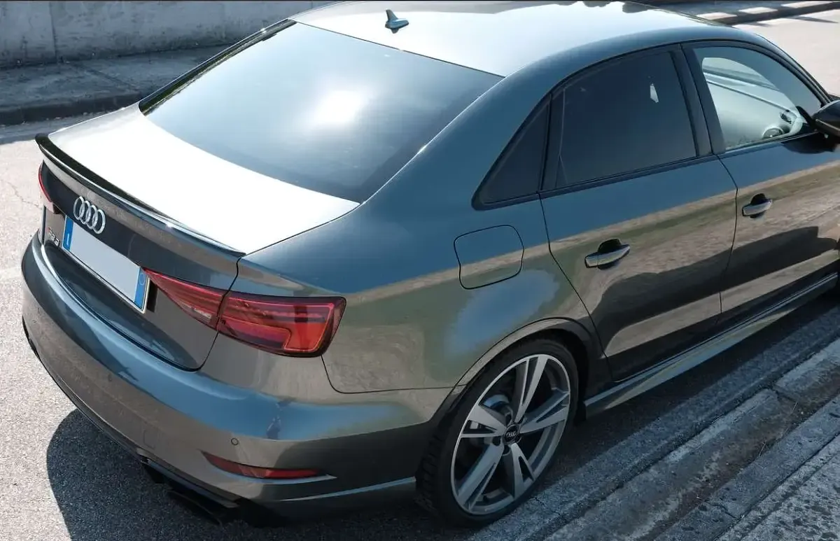 Usata Audi RS3 Ambiente 400 CV (294 kW) 2018 Grigio Berlina