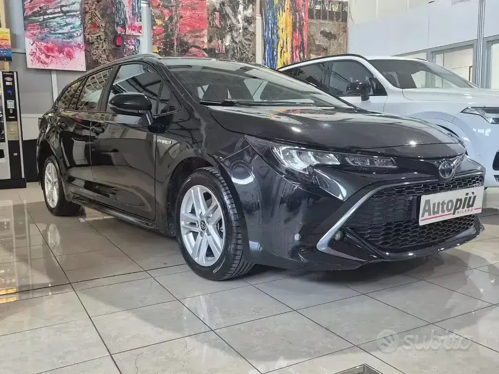 Usata Toyota Corolla Business Edition 98 CV (72 kW) 2021 Nero Station wagon