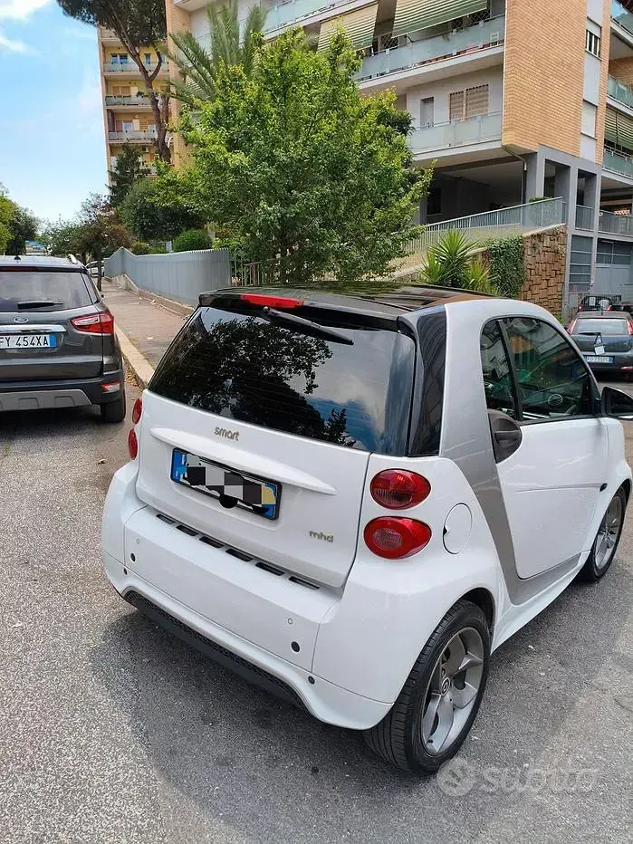 Usata Smart ForTwo Coupé 71 CV (52 kW) 2014 Bianco Coupé