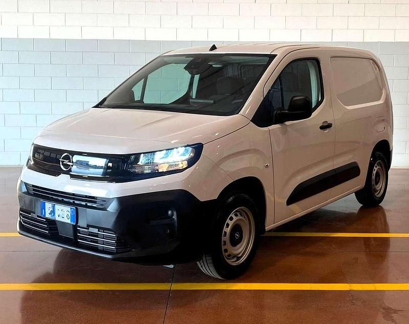 Nuova Opel Combo 101 CV (74 kW) 2025 Bianco Furgone