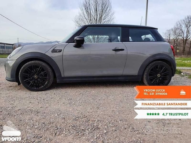 Usata Mini Cooper SE Classic 74 kW (101 CV) 2021 Utilitaria